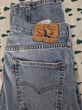 Vintage Levi's Women's Light Wash High Rise Mom Jeans 34×32